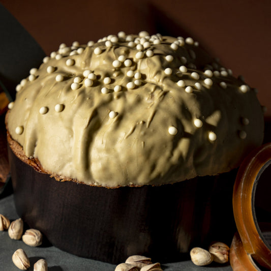 PANETTONE PISTACCHIO CON CREMA SPALMABILE IN SAC À POCHE
